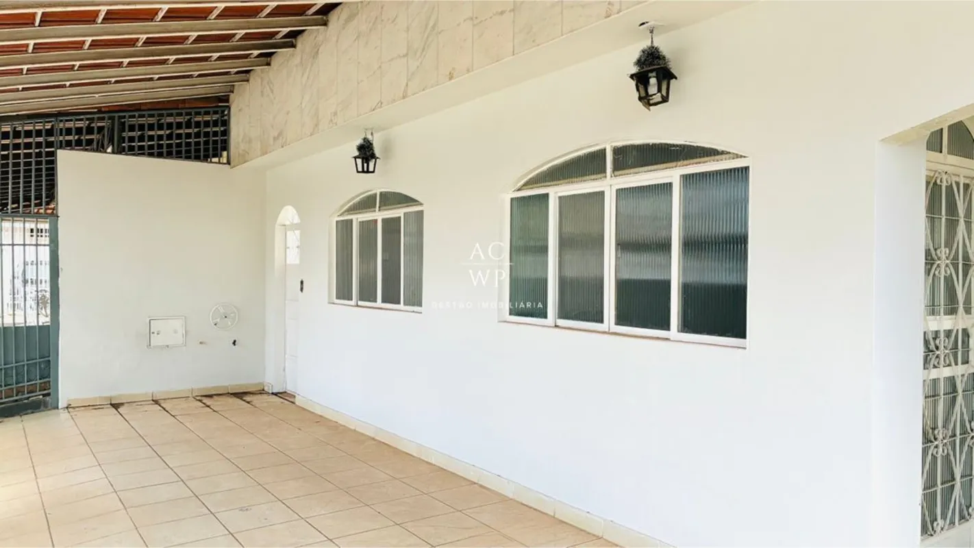 ACWP imoveis traz a você excelente casa de 200 metros ,com estrutura,NA LAJE,nas...