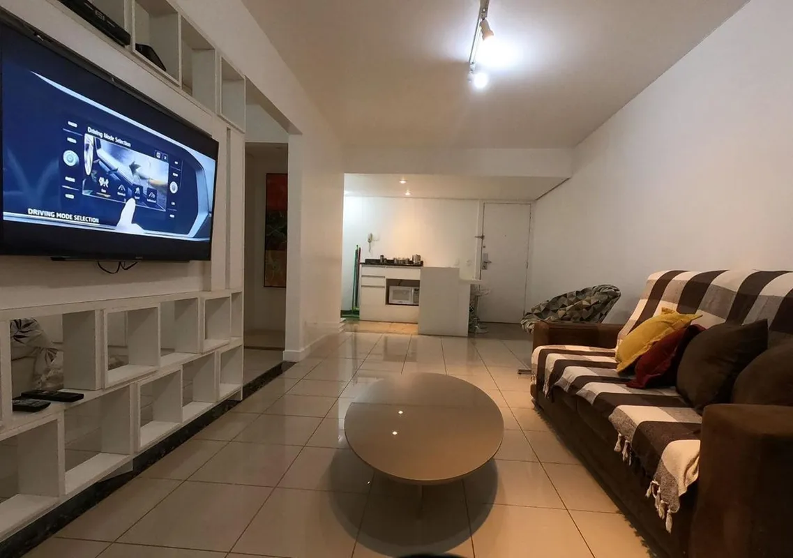 Raridade! Apartamento 1 quarto com varanda dupla! Um dormitório, cozinha , uma s...