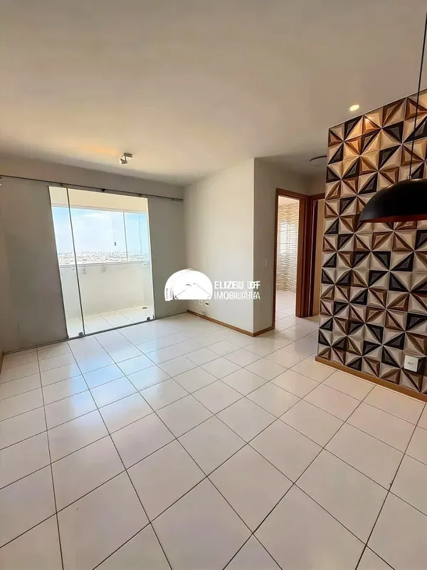ELIZEU IMÓVEIS ALUGA EXCELENTE APARTAMENTO NA CEILÂNDIA ;Apartamento em andar al...