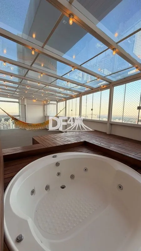 COBERTURA LINEAR | RESIDENCIAL REAL SPLENDORUma vista sensacional de Brasília pa...