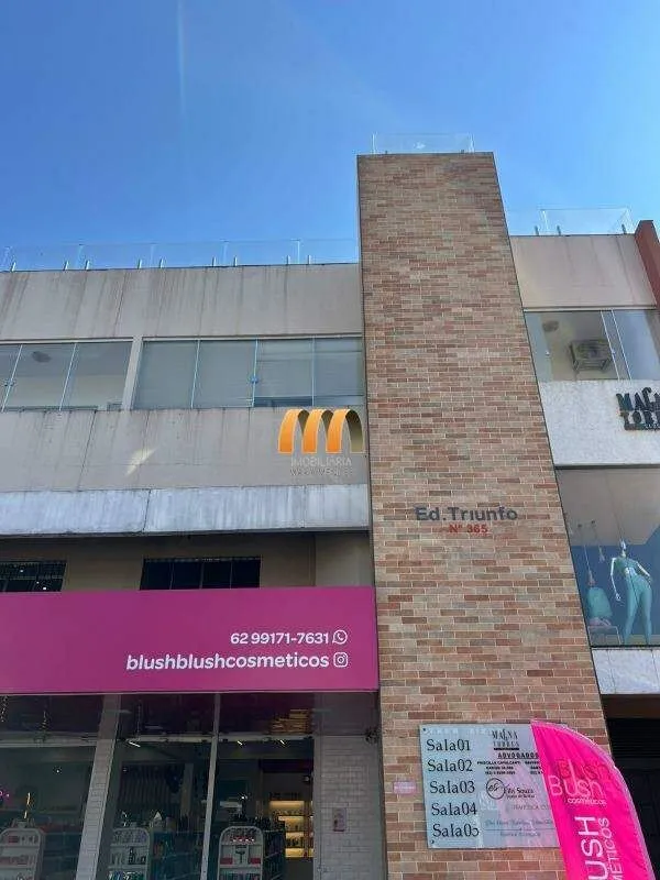 Sala para aluguel com destinação comercial, localizada no Bairro Jundiaí, em Aná...