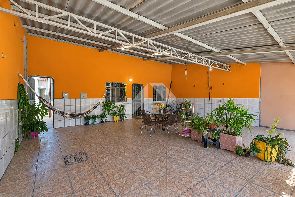 Casa à venda na QNO 3 - Setor O | Ceilândia/DFExcelente oportunidade para quem b...