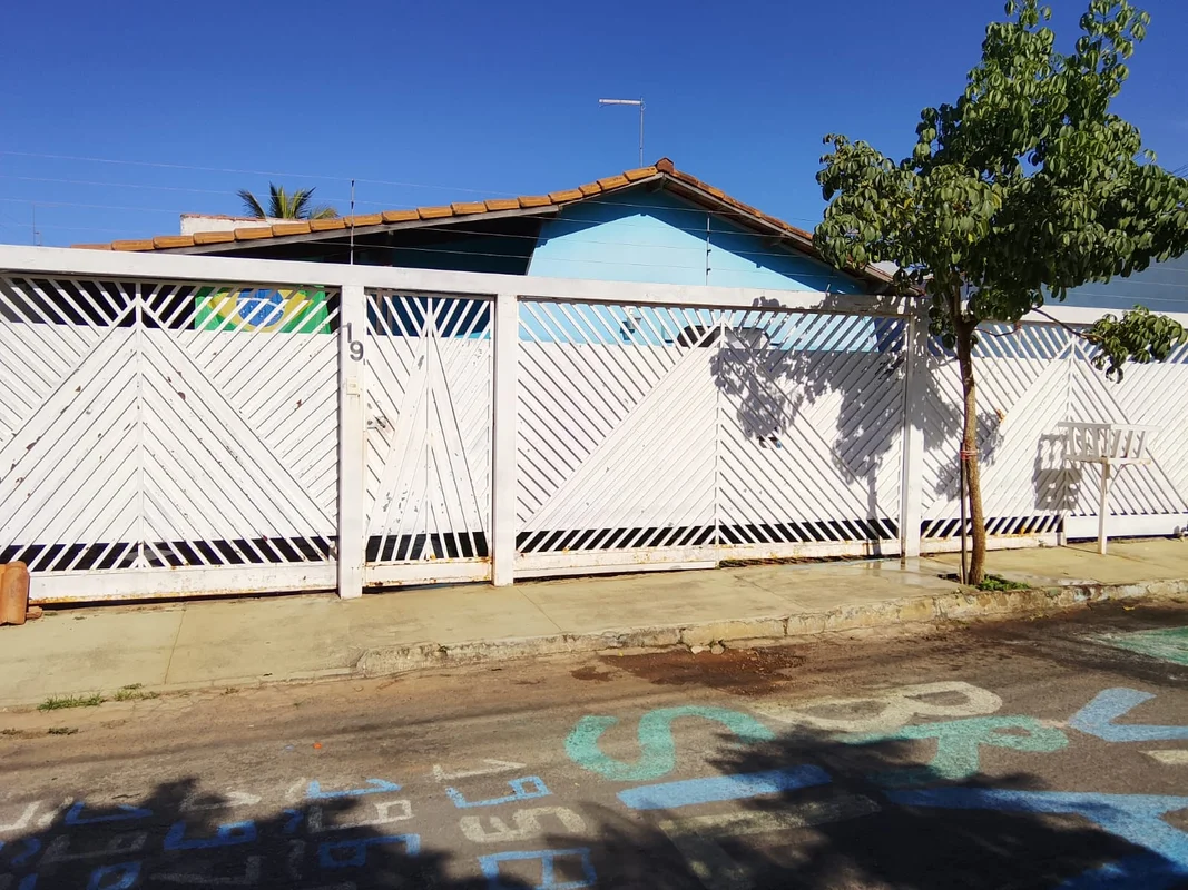 CASA À VENDA | R$ 349.000Se você procura espaço, conforto e liberdade para trans...