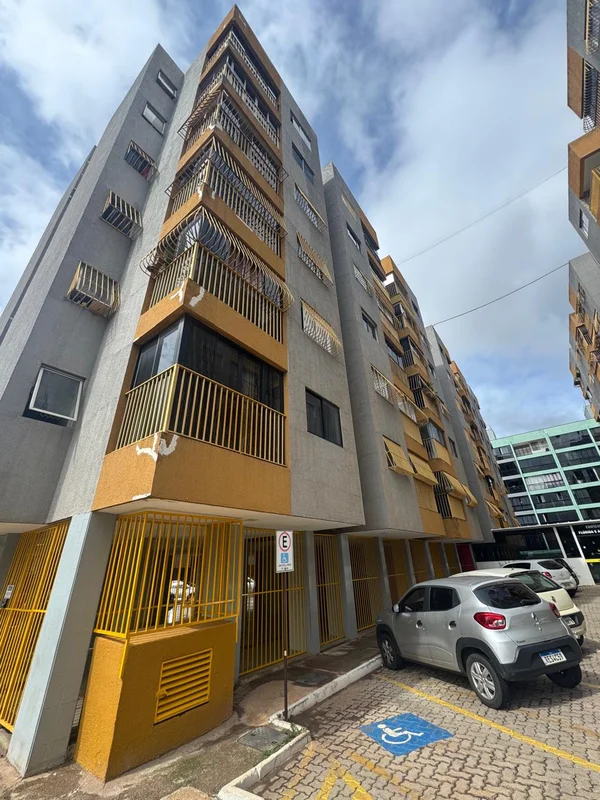 APARTAMENTO À VENDA - SETOR CENTRAL DO GAMAExcelente apartamento de 45 m² de áre...
