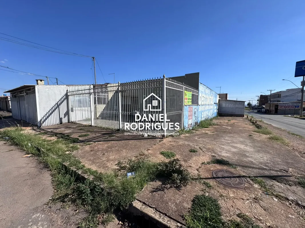 Vendo Casa em Ceilândia Sul QNN 20 Oportunidade para morar e Investir !Casa de e...