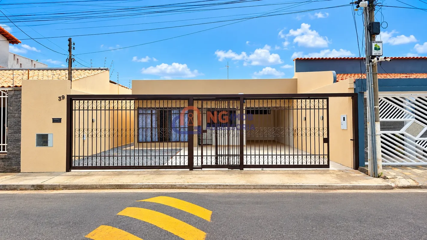 Localização: Privilegiada Saída rápida para EPTG e EPIG 400m do metroImóvel: Cas...