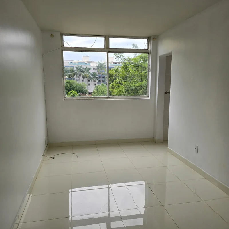 SQS 212Apartamento com 52 m², composto por 01 quarto oferecendo conforto e priva...
