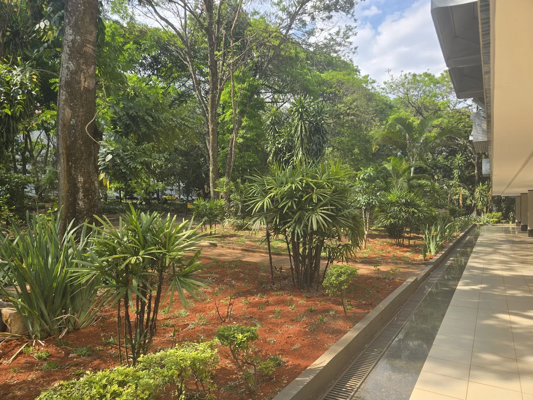 OPORTUNIDADE DE VERDADEApartamento de 126m2 na SQS 306 perto de tudo e de todos ...