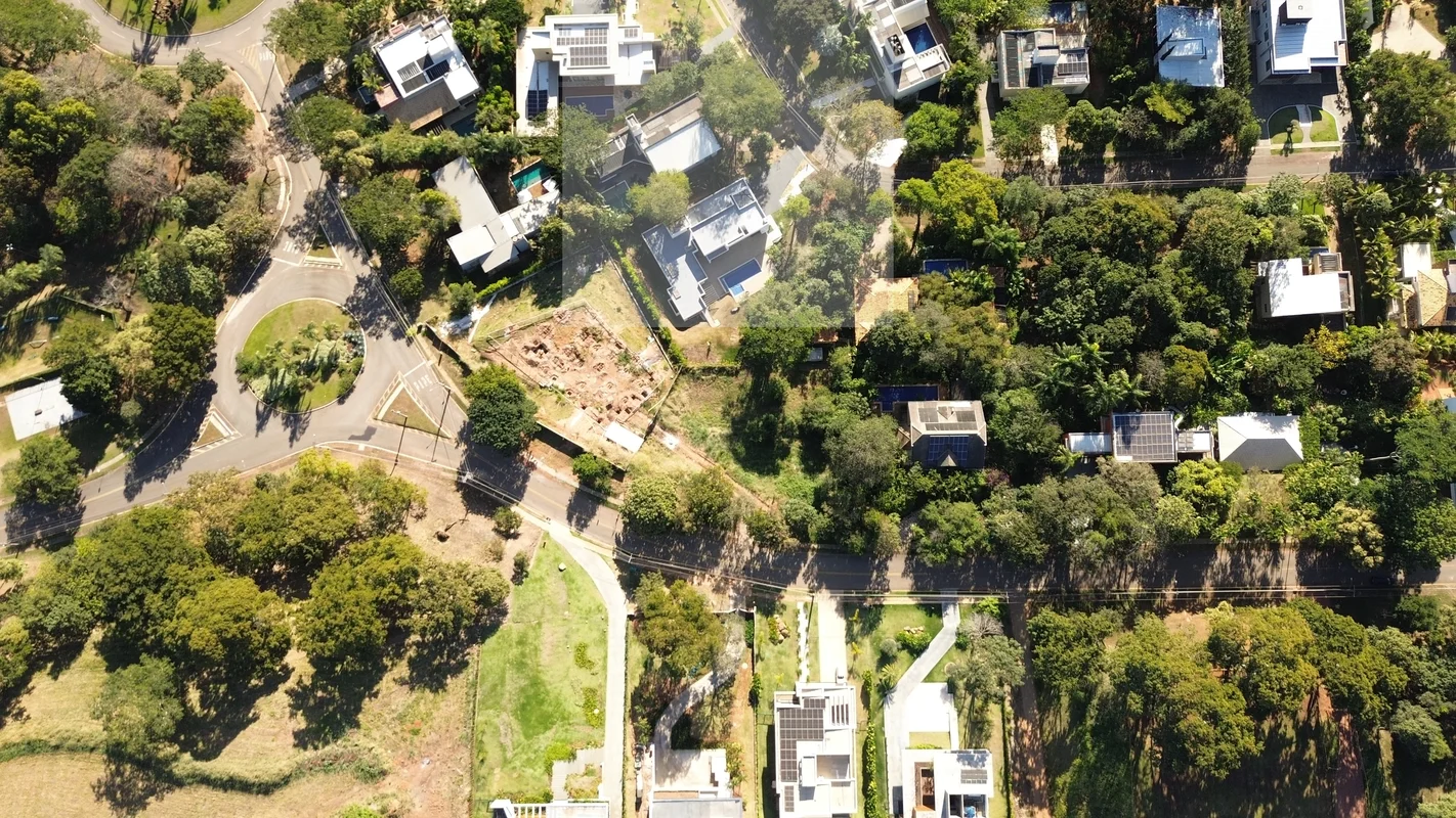 Aldeia do Vale — Lote com 1.735m² Próximo à Academia/Lazer na Alameda das Espató...