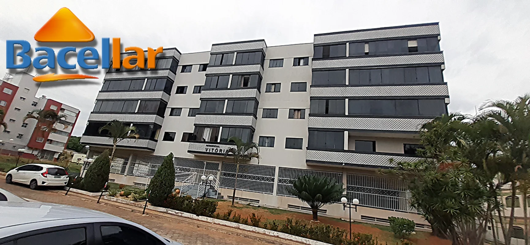 APARTAMENTO EM ÓTIMA LOCALIZAÇÃO, 2 QUARTOS, SALA, COZINHA COM ARMÁRIOS PLANEJAD...