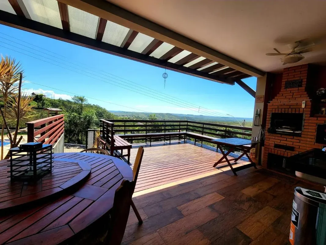 VENDE-SE Casa com HABITE-SE e VISTA ÚNICA no Condomínio VerdePERTINHO da PORTARI...