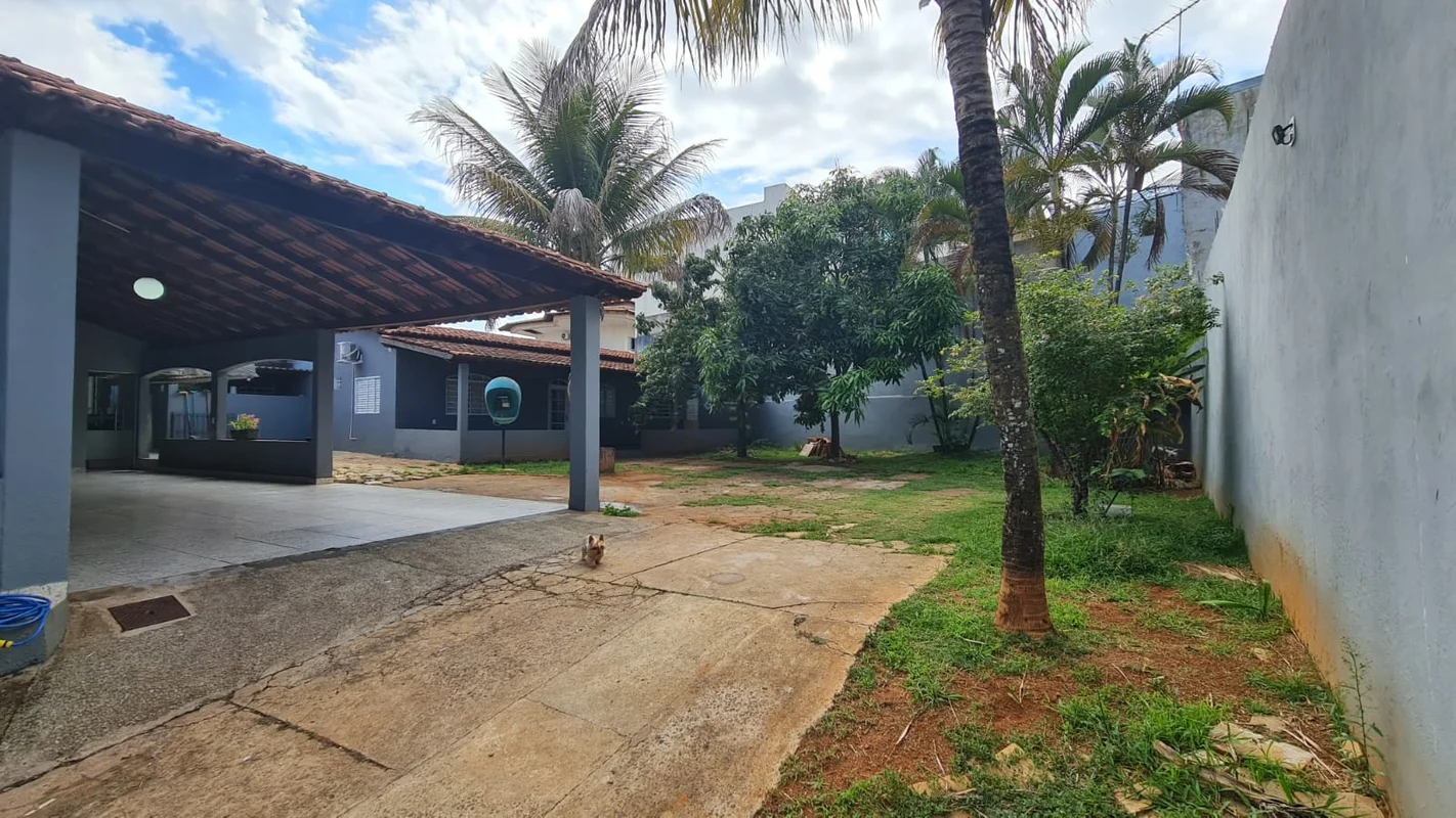 Residencial Coqueiro - Lote de 1.000m2- Escriturado; - Casa principal sao 3 suít...