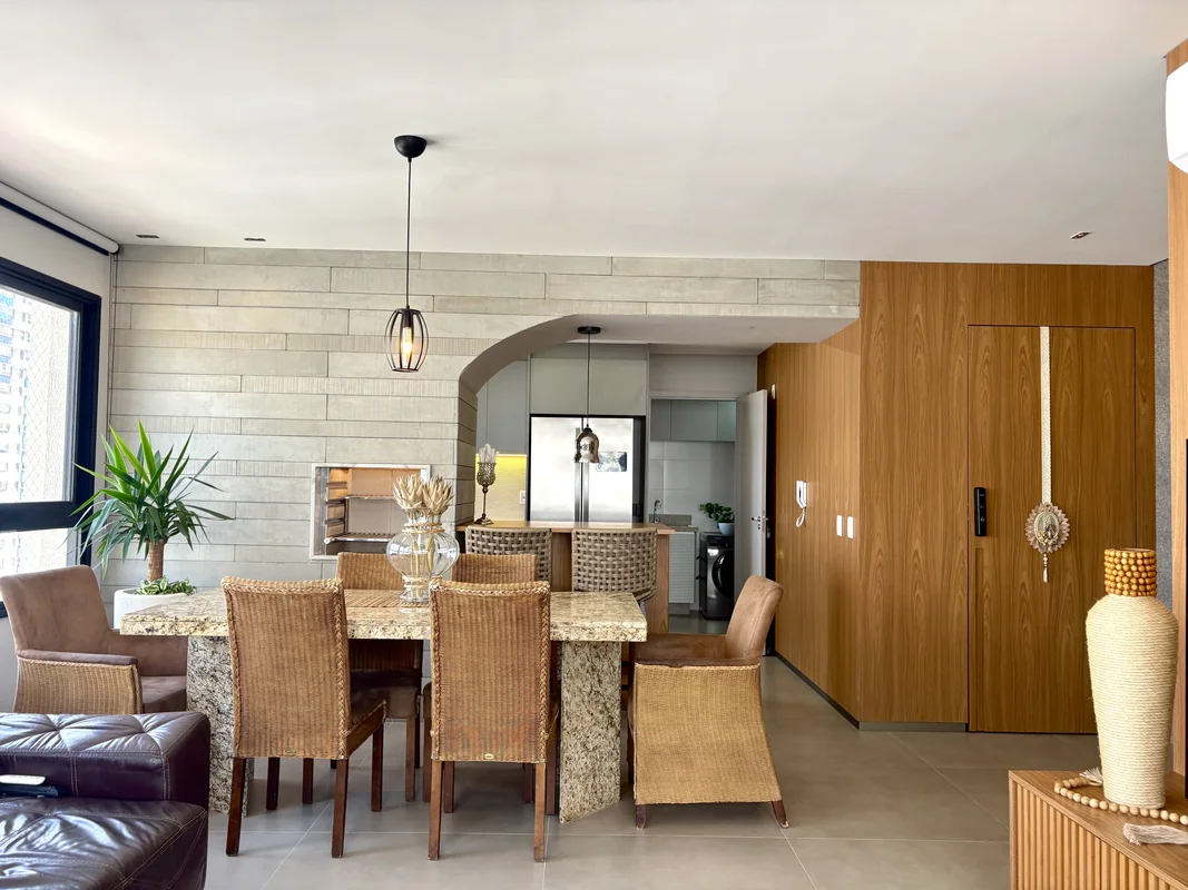 Blanc Casa Design | 3 suítes | Setor Bueno | Vista para o Vaca BravaEm andar alt...