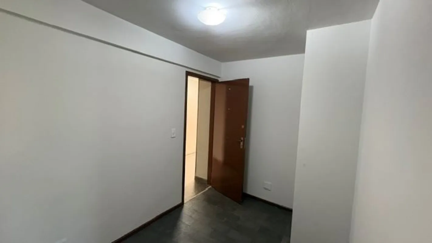 VILLA154017 - Última atualização: 25/09/26 23:31Sala, cozinha quarto com varanda...
