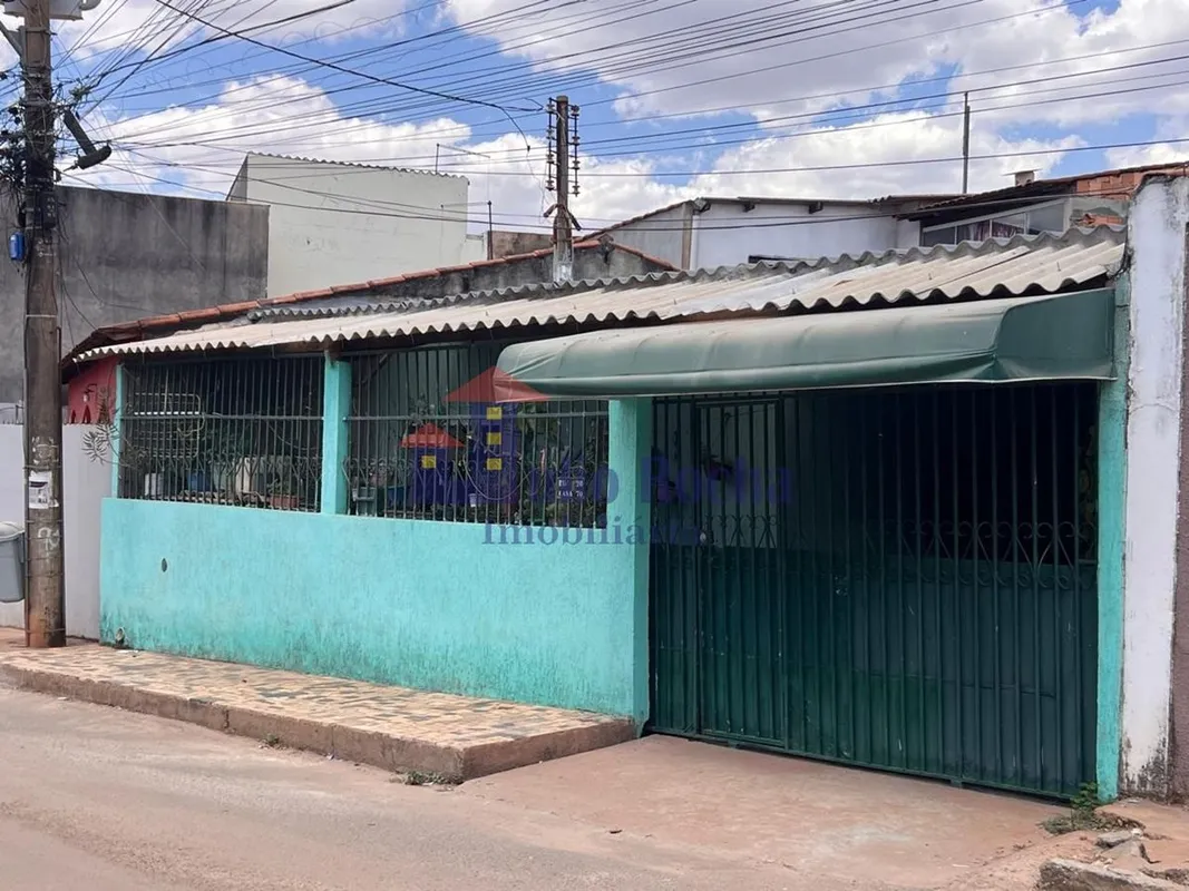 JULIO ROCHA IMOBILIARIA VENDE! EXCELENTE CASA EM SÃO SEBASTIÃO, NO SETOR TRADICI...