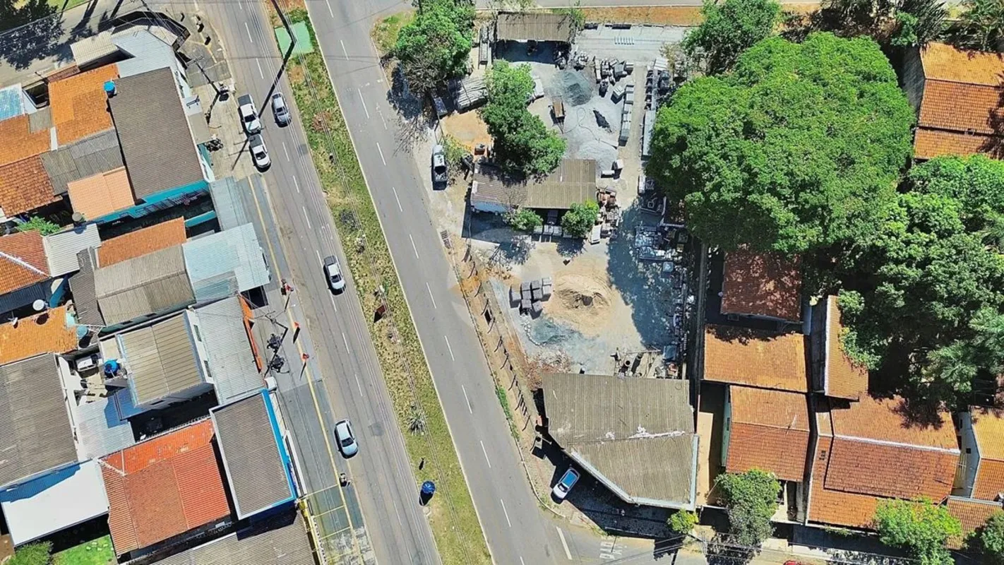 Terreno Comercial no Setor Faiçalville3 LotesCabeça de QuadraAvenida Madrid, ao ...