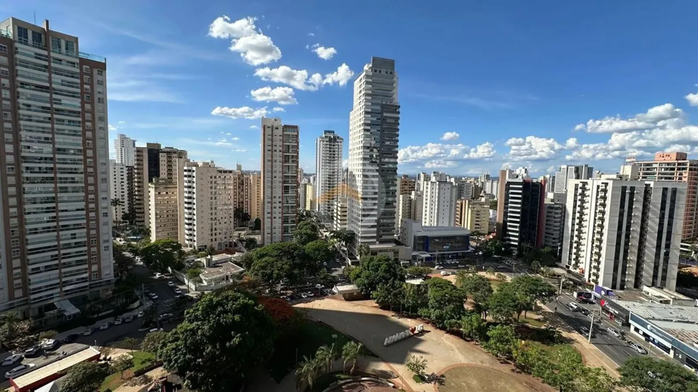 Apartamento à venda com 274 m², sem acabamento para colocar conforme seu gosto, ...