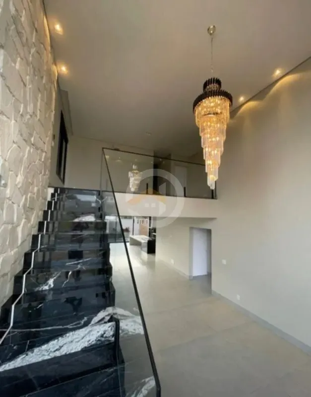 Sobrado de alto padrão com 4 suítes, sendo uma suíte master com closet e hidroma...