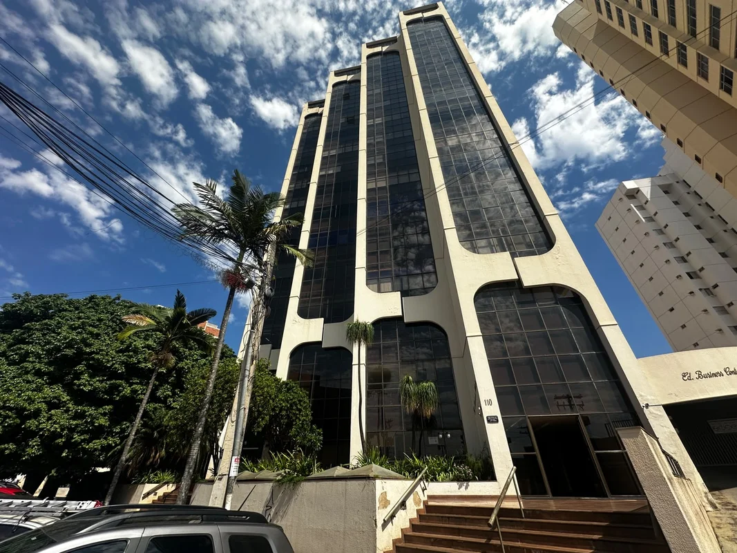 EDIFÍCIO BUSINESS CENTER – LOJA 07 | SETOR OESTESala Comercial no Setor Oeste – ...