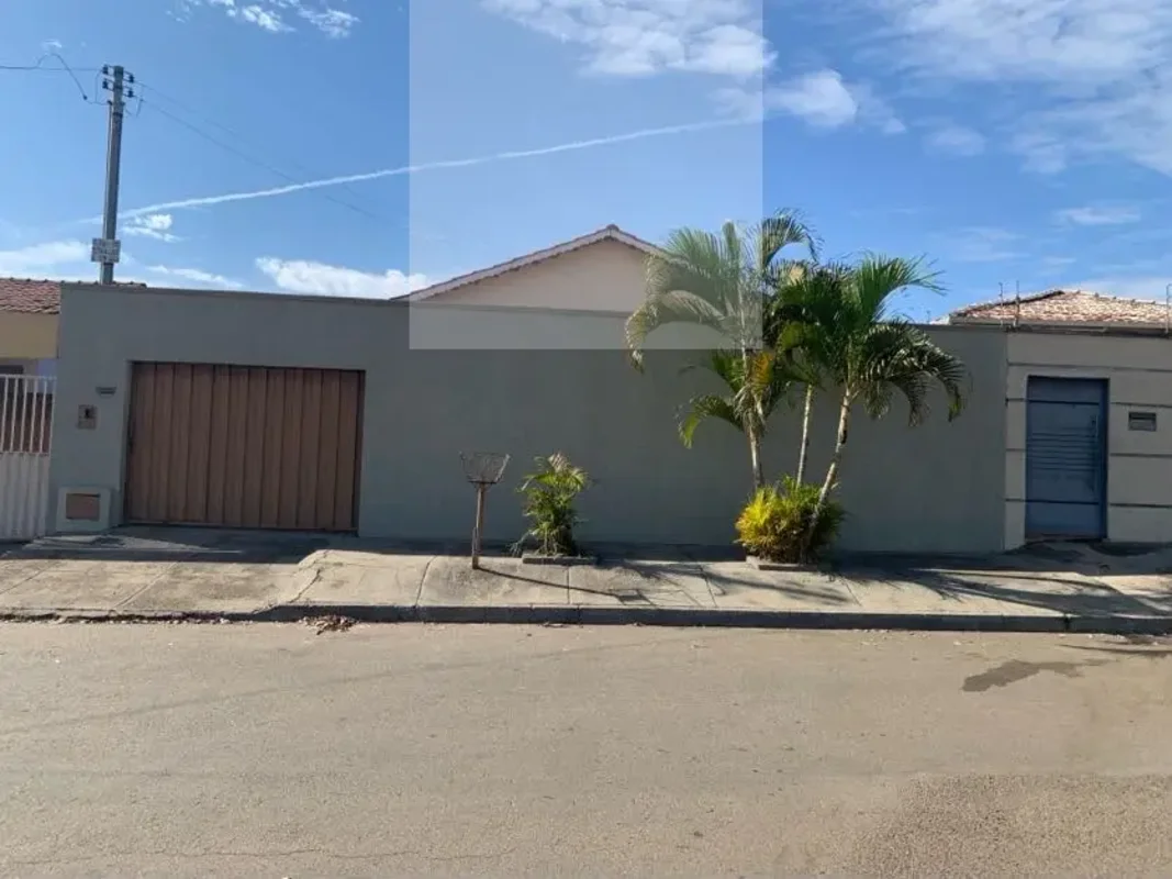 Casa Espaçosa de 188m² no Residencial Santa Rita — 3 Quartos (1 Suíte), Amplo Qu...