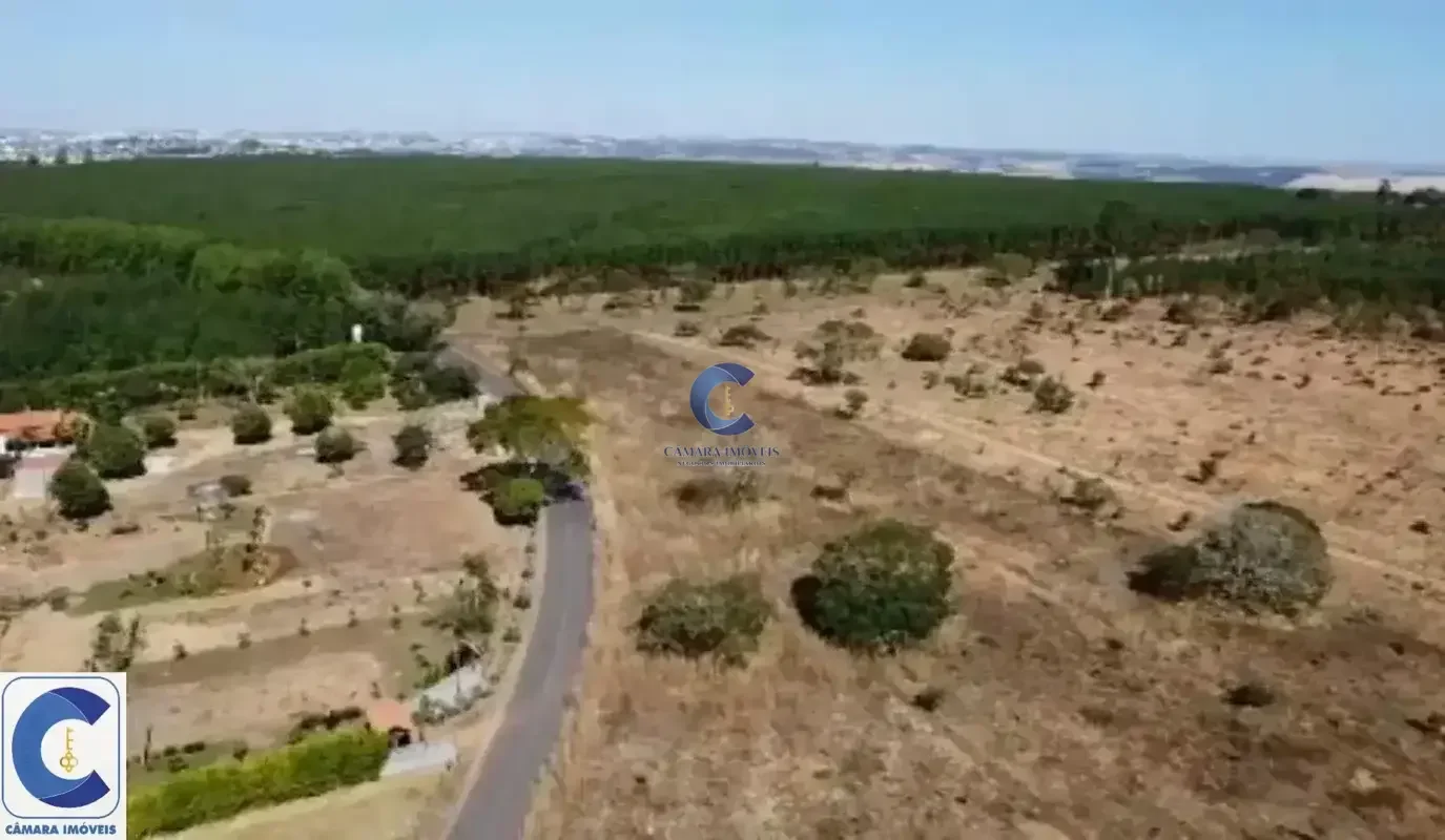 Excelente oportunidade na Avenida Fernando Costa, Vila Jaiara, Anápolis-GO. Lote...