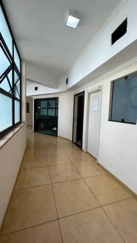 Sala Comercial para Aluguel no Centro de Goiânia - Edifício Moacir TelesAproveit...