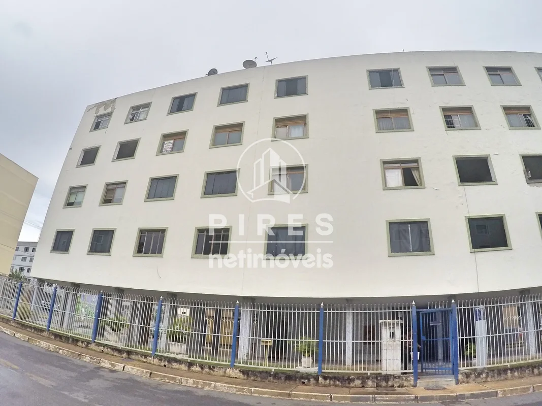 IMÓVEL:Aluga-se apartamento de 02 quartos na Quadra 401 - Cruzeiro novo, 3º anda...