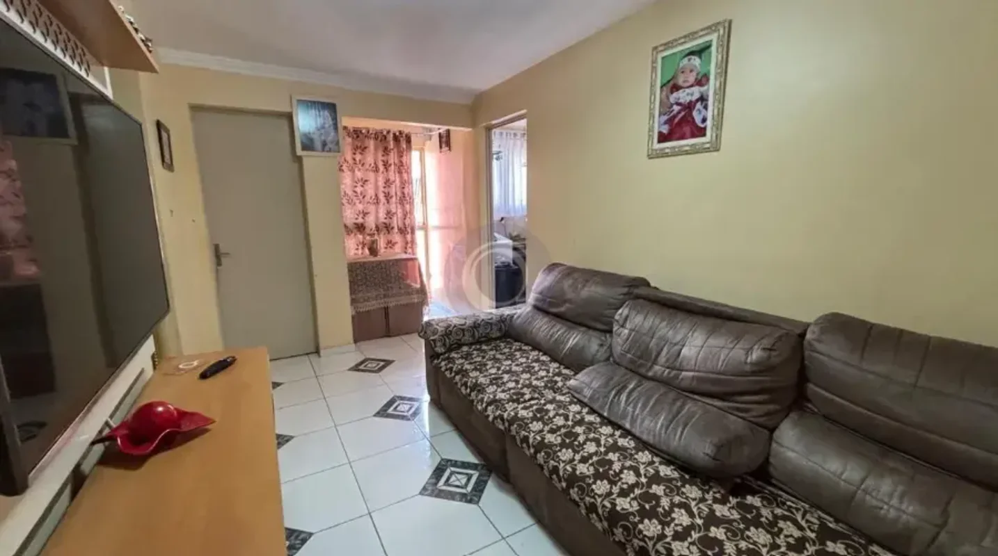 Oportunidade!Condomínio Europa - Setor central /GamaApartamento com sala, 2 quar...
