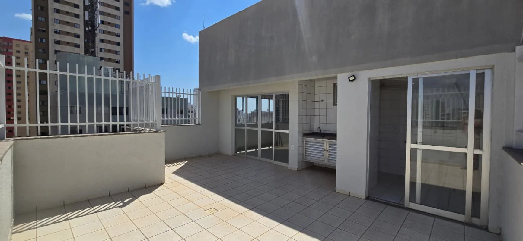 Cobertura Duplex Residencial Mont Clair O condomínio oferece diversas comodidade...