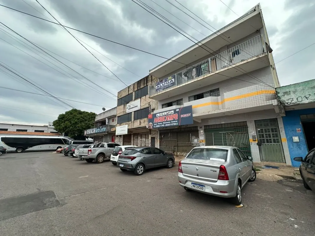 APARTAMENTO - QUADRA 301 - RECANTO DAS EMASApartamento composto por sala, cozinh...