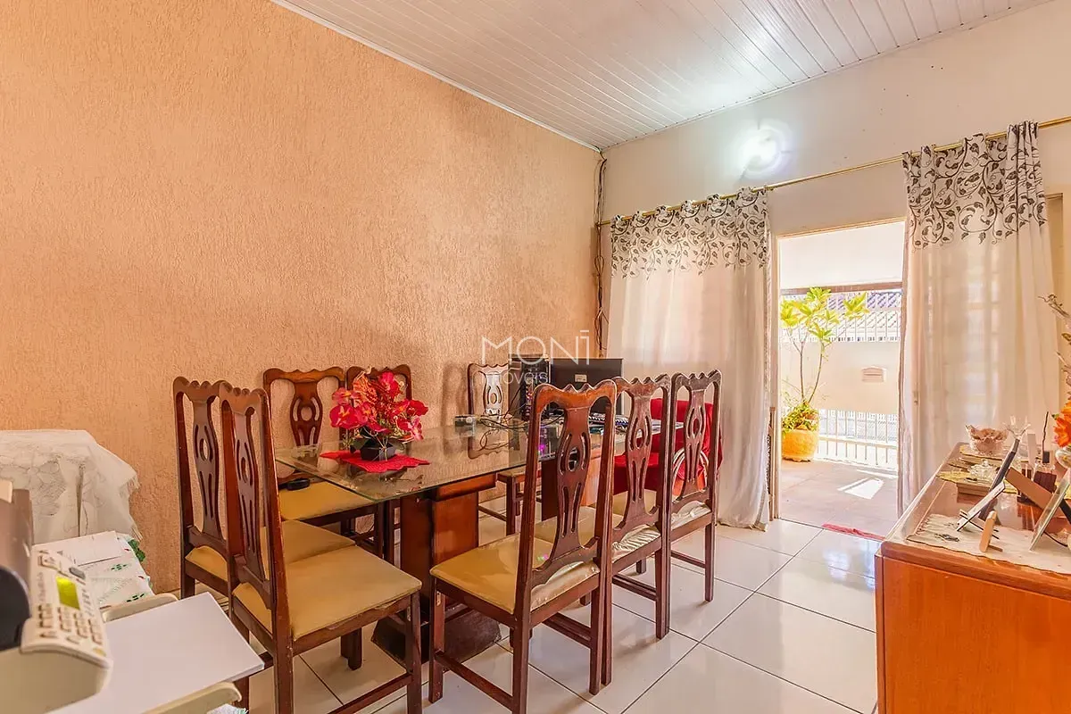 Casa com 2 Quartos, 2 Suítes e 2 Vagas de Garagem na QR 602 Samambaia NorteLocal...