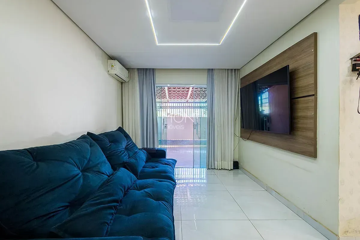 CASA - 3 QUARTOS - QUADRA 602 - RECANTO DAS EMAS Localizada na Quadra 602 do Rec...