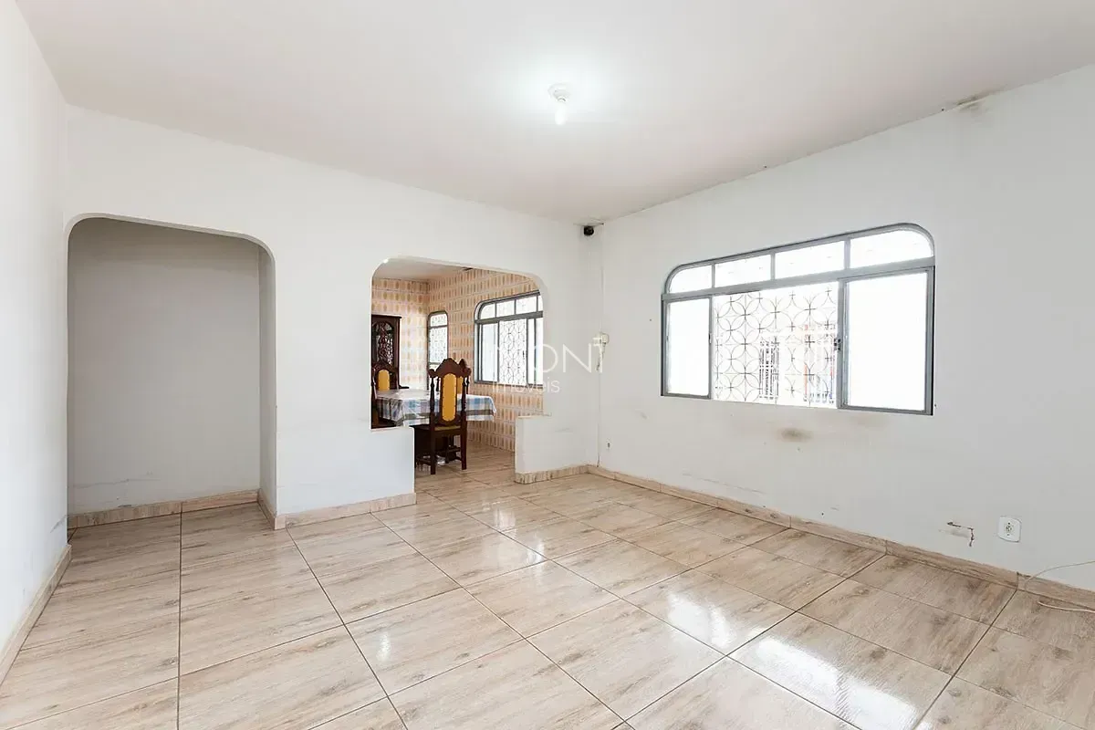 Casa Térrea na QI 7 Guará I Conforto, Tranquilidade e Localização EstratégicaPer...
