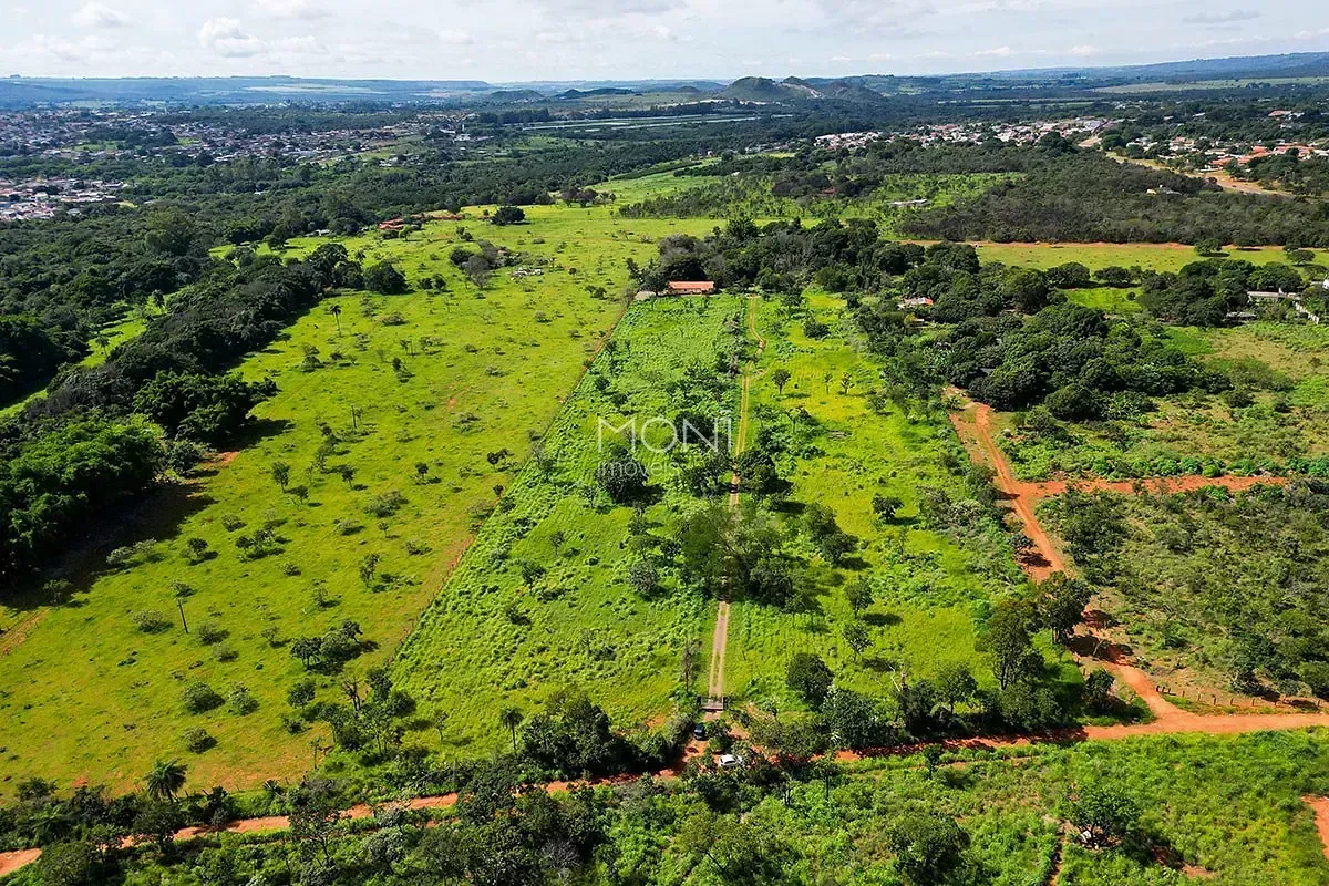 TERRENO COM ALTO POTENCIAL DE LOTEAMENTO RESIDENCIAL Setor de Mansões Itiquira -...