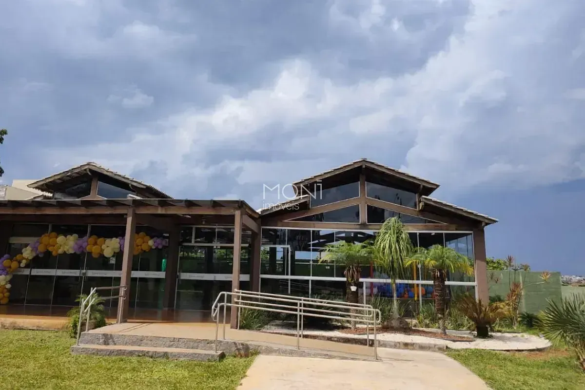 Espaço para festas para locação com 2.500m² e estrutura completa na SMPW QD 01. ...