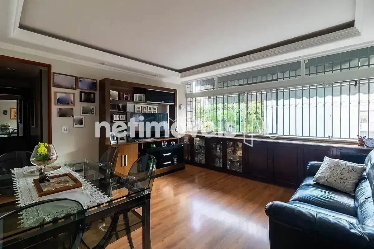 APARTAMENTO - 3 QUARTOS - SQS 407 - ASA SUL Localizado em uma das regiões mais t...