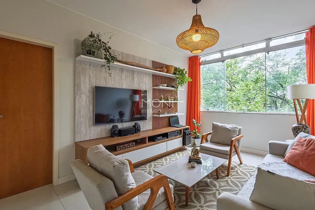 APARTAMENTO 02 QUARTOS - SQS 205Localização privilegiada em uma das superquadras...