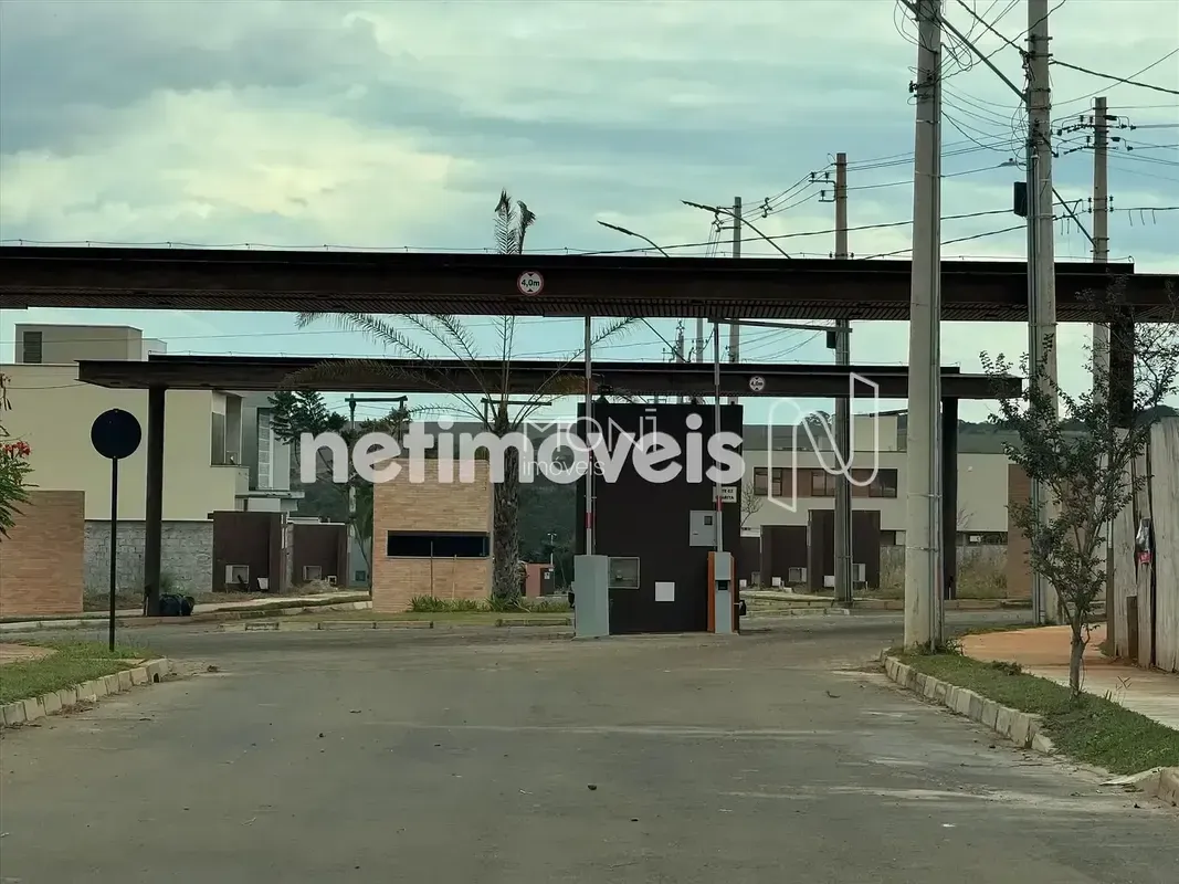 Lote Residencial - Condomínio Le Premier - Quadra 02 Localização: Condomínio Le ...