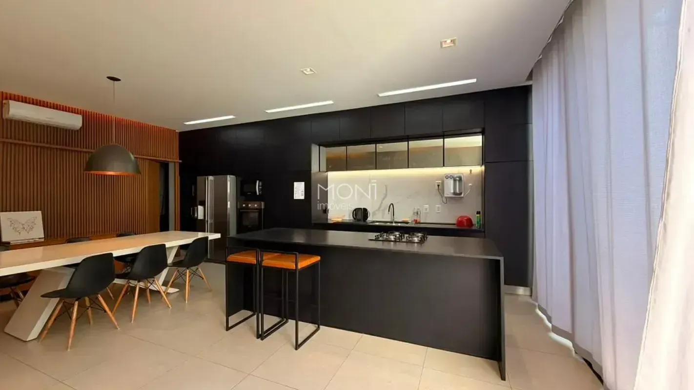 Casa térrea, vazada e moderna, construída em 2020, com aproximadamente 195m² de ...