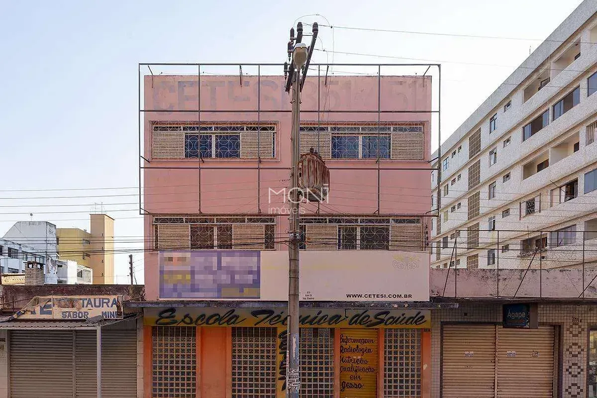 Loja com subsolo C11 - DESOCUPADA - ao lado dos Bombeiros, Taguatinga Centro. Lo...