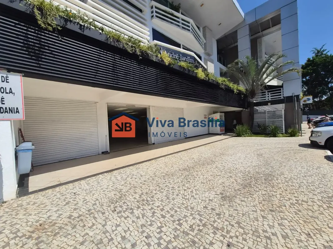 Oportunidade de locação comercial no coração do Lago Sul, Brasília. Loja de 282 ...