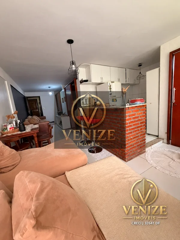 KITNET AMPLA COM 2 QUARTOS NA QUADRA 4 DE SOBRADINHOSe você procura um imóvel b...