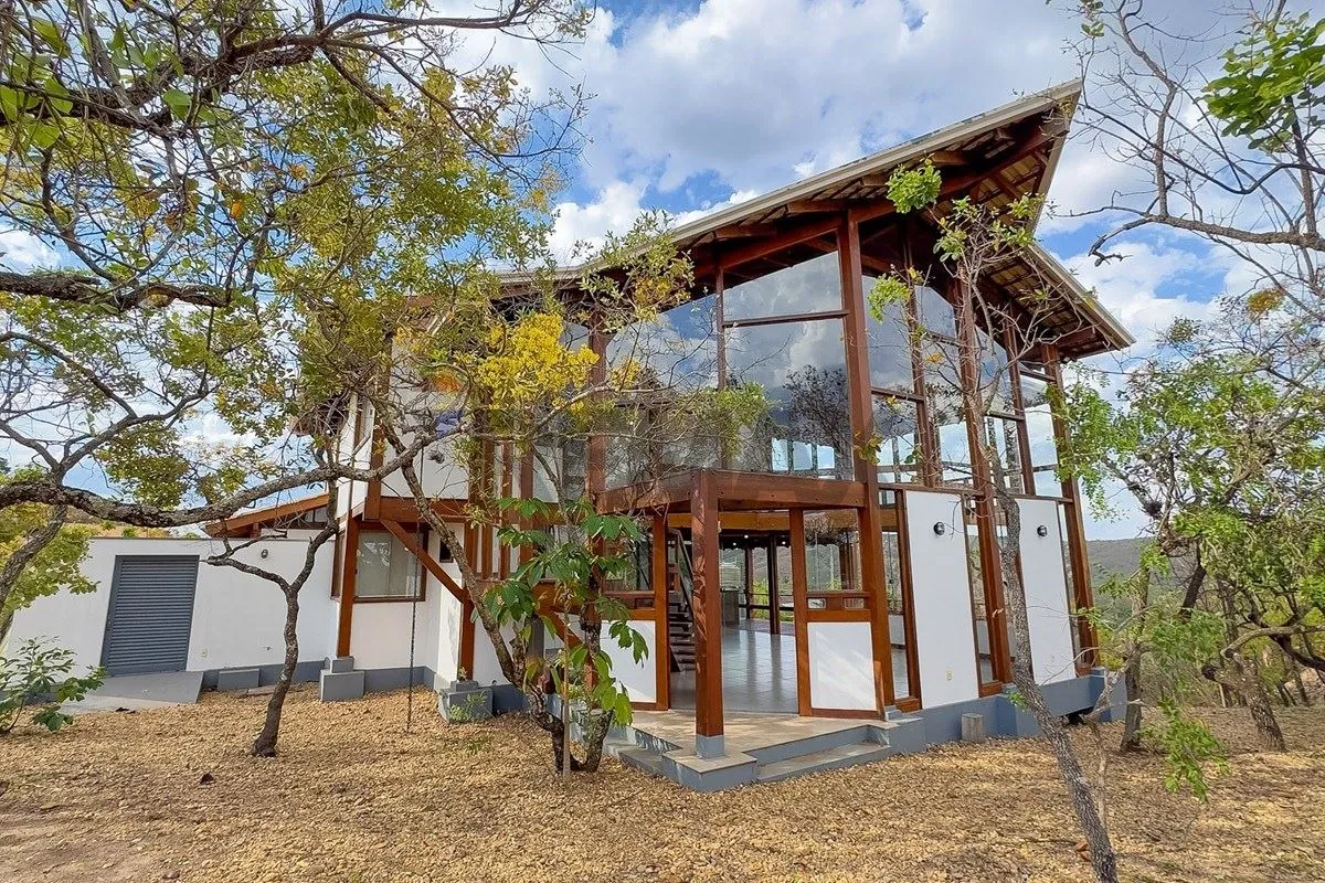 Casa à venda no Condomínio Solar da Serra, no Jardim Botânico, em Brasília/DF. U...