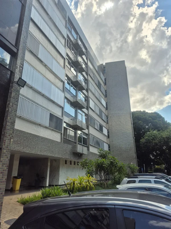 SQS 102 – BLOCO K | APARTAMENTO REFORMADO DE 3 QUARTOSEspaço, conforto e pratici...