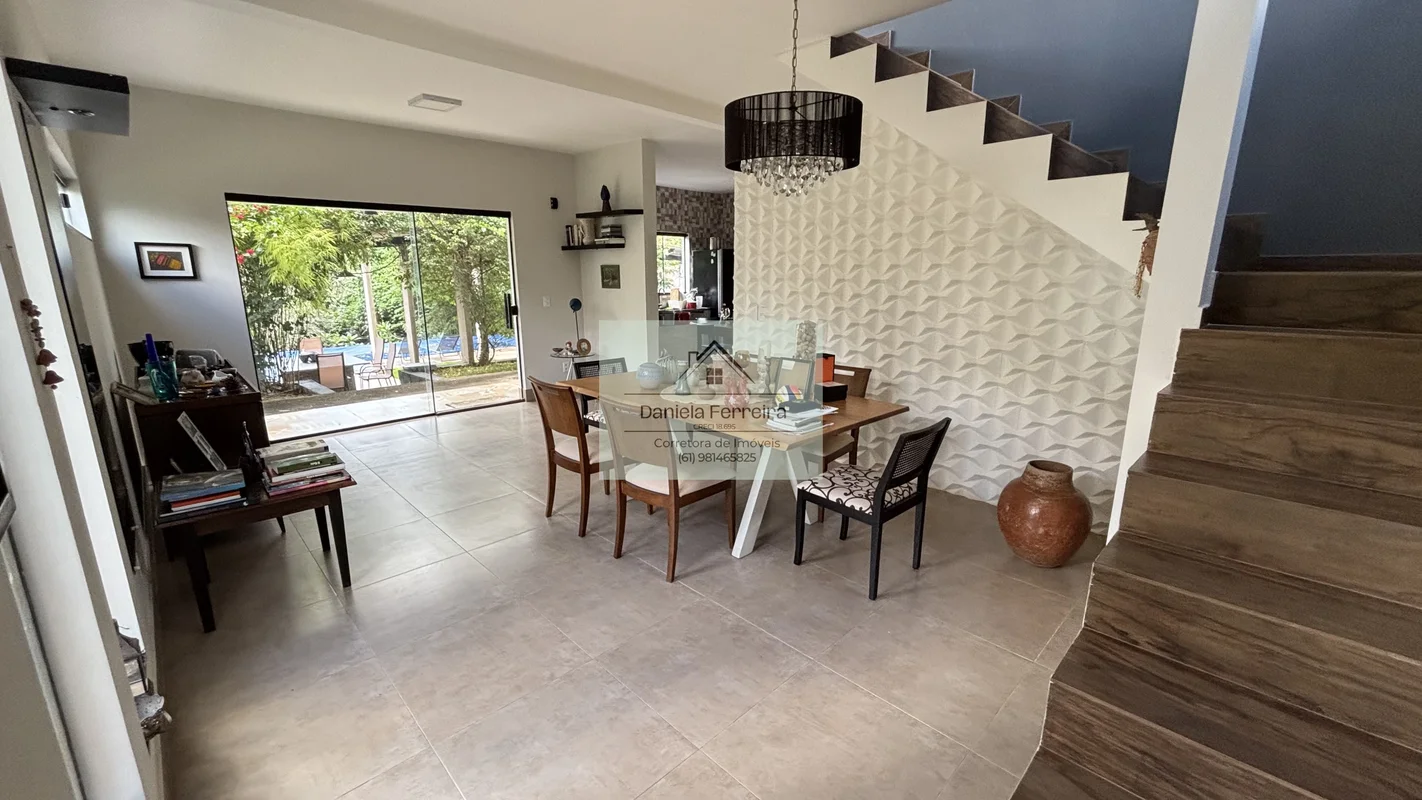 Casa de Alto Padrão com Vista para Reserva e Opção de Permuta no Ouro Vermelho I...