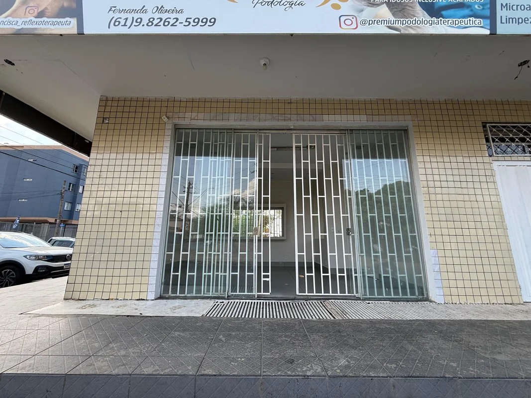 LOJA DE ESQUINA PARA ALUGUEL – EXCELENTE LOCALIZAÇÃO NA QI 05Ótima oportunidade ...