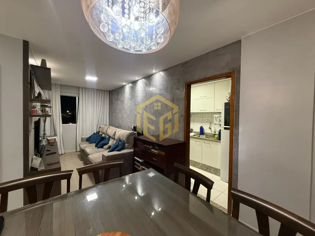 ?? OPORTUNIDADE NO RESIDENCIAL FURNAS! 02 QUARTOS + REFORMADO + VAGA COBERTA POR...