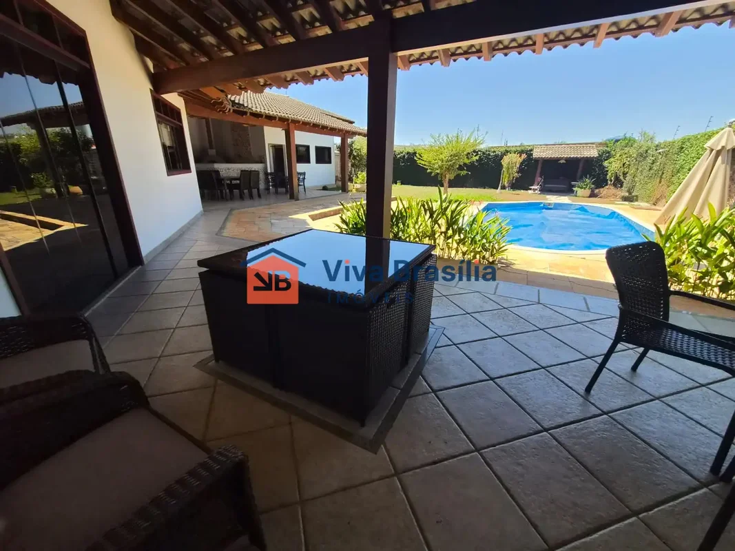 Conheça esta espaçosa casa para aluguel na Quadra 4 Conjunto 5, no bairro Taquar...