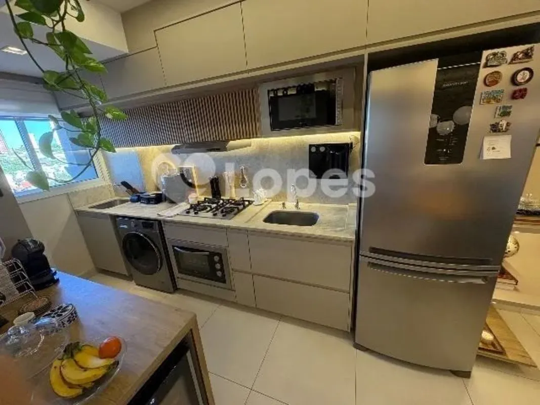 Apartamento mobiliado de 57 m² à venda no Parque Amazônia, em Goiânia, no condom...