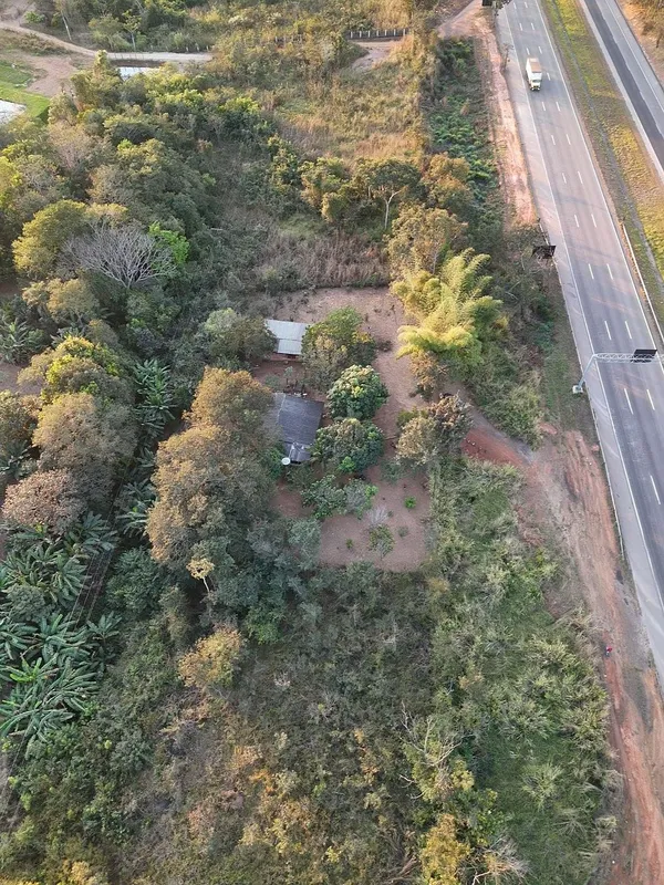 Excelente oportunidade na Fazenda Felicidade, localizada às margens da BR-153, a...
